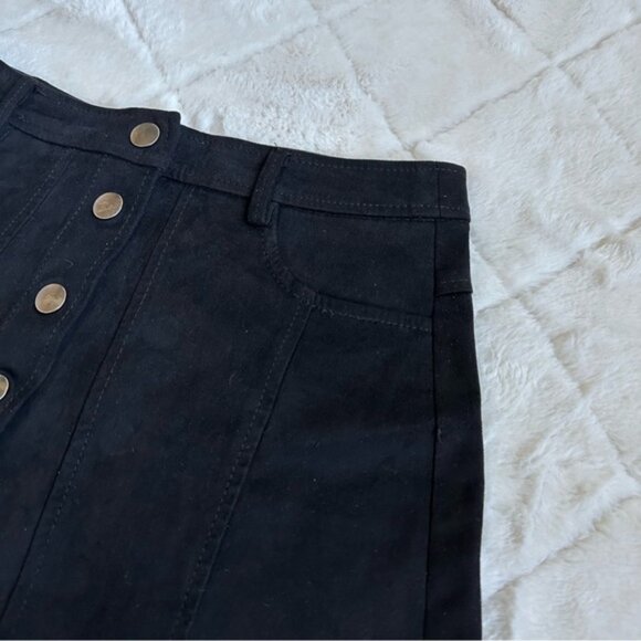 Zara TRF Collection | Black Front Button up skirt | Size Small - Picture 6 of 11